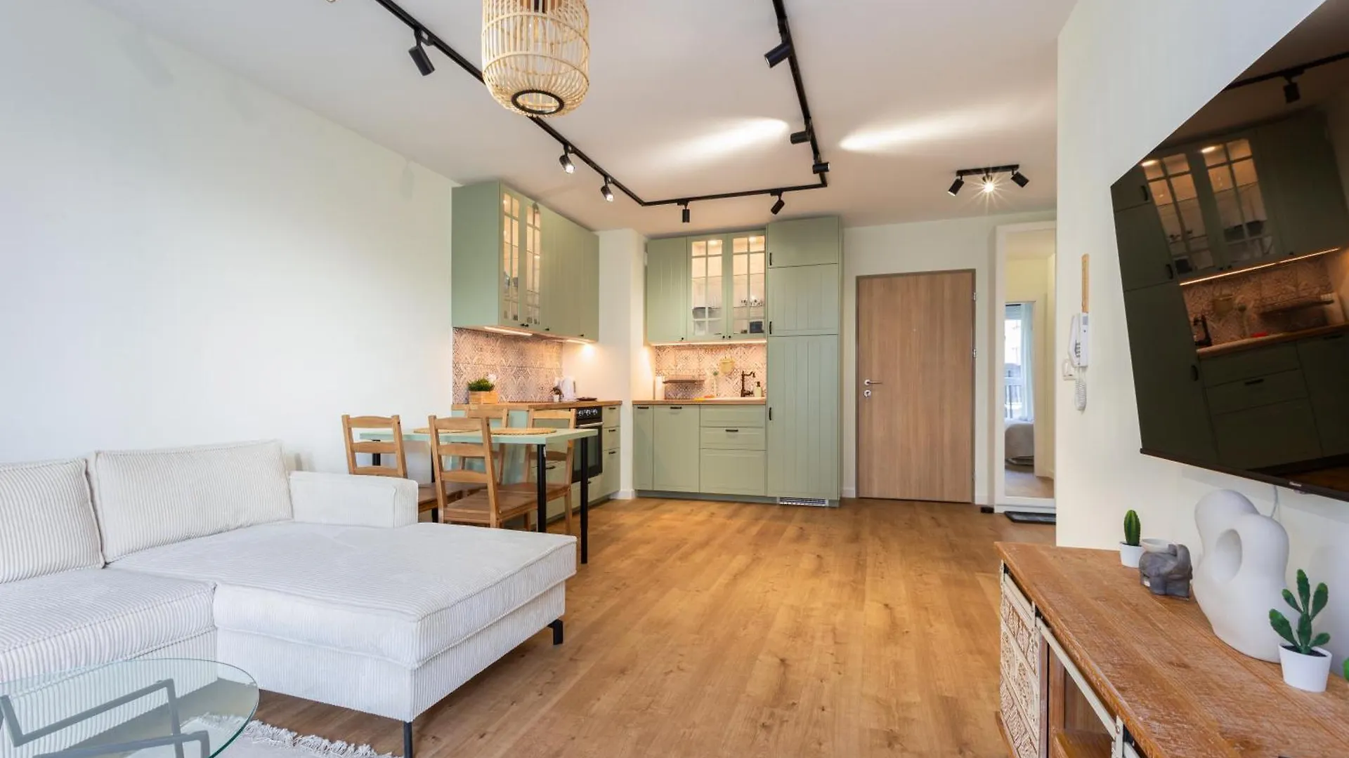 Letnicka Cosy Apartment With Garden Gdansk